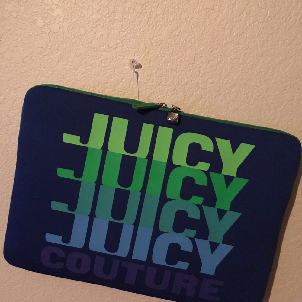 Juicy couture laptop case.